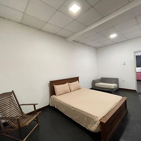 Misty Mountain Lodge เคแกล ภายนอก รูปภาพ